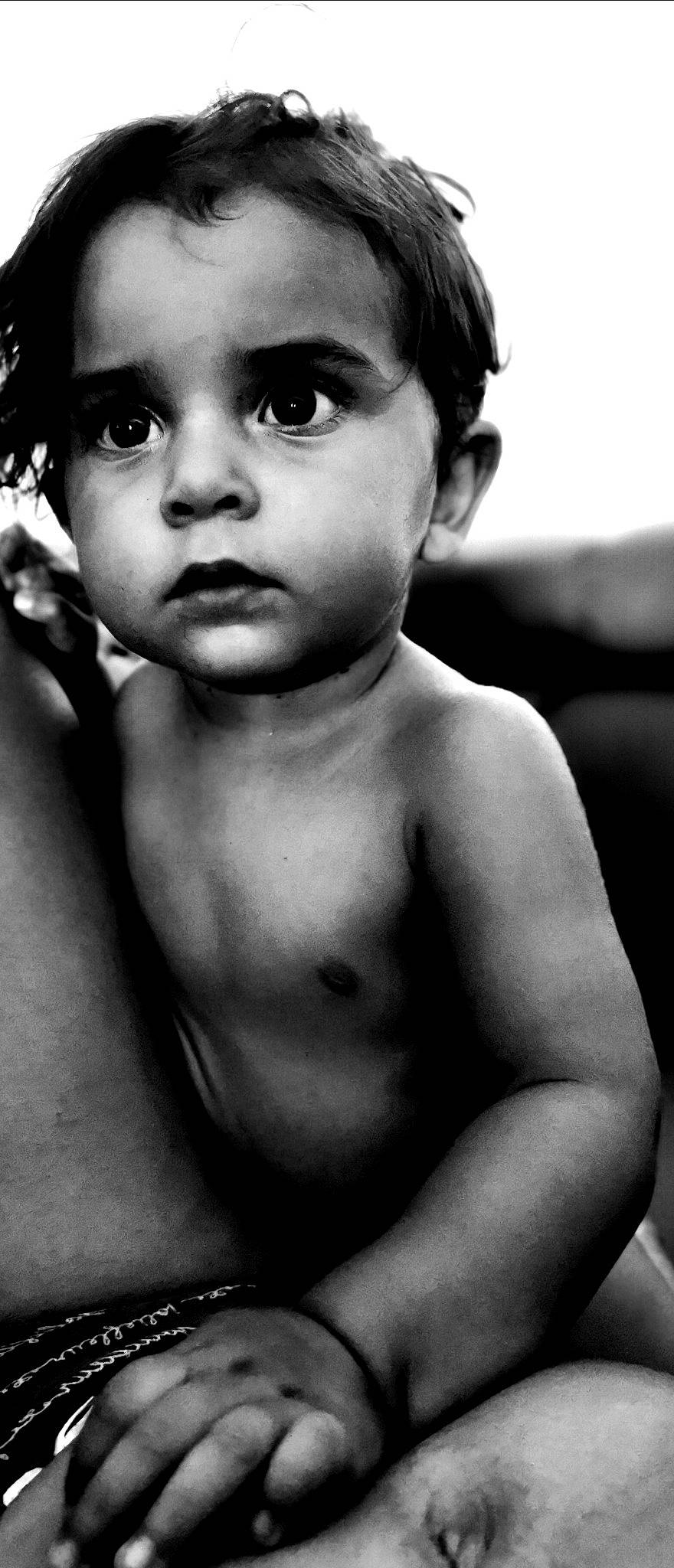 Alice a rejoint le concours — aidez-le/la à gagner de superbes lots ! beauty, black, black_and_white, cheek, child, chin, eye, eyebrow, face, forehead, head, lip, male, monochrome_photography, muscle, nose, person, photograph, photography, portrait