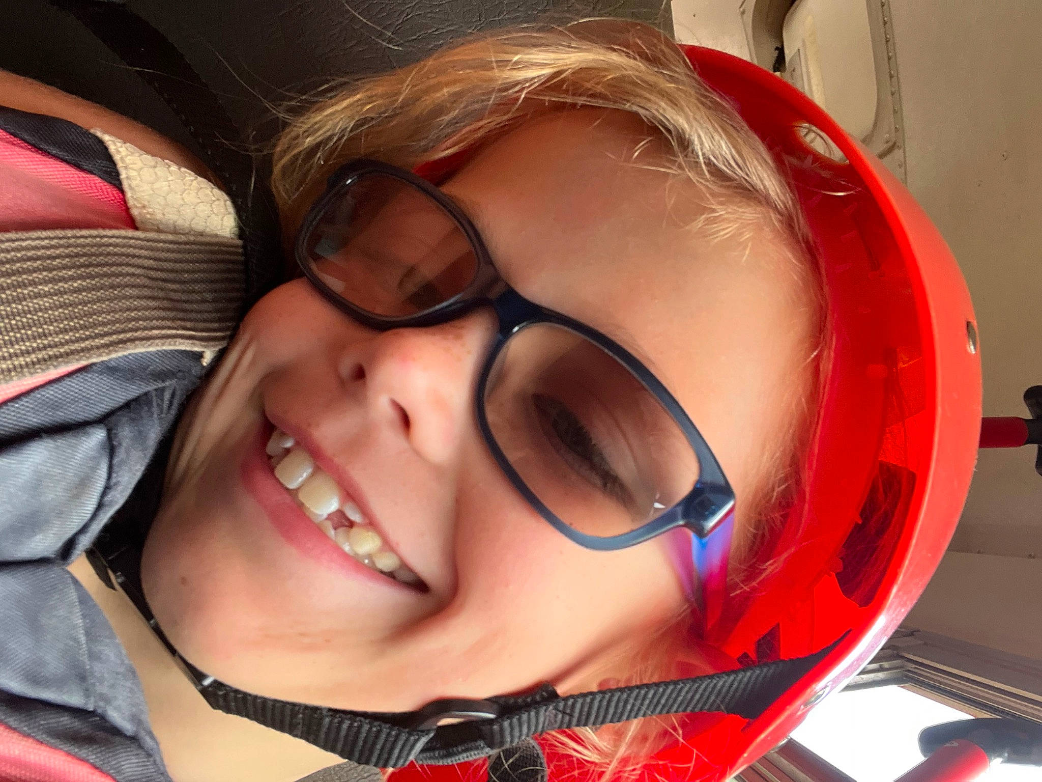 Tori is registered to the contest to win money with this photo: cheek, chin, ear, eye, eyebrow, eyelash, eyewear, face, facial_expression, forehead, glasses, hairstyle, head, joy, lip, mouth, nose, organ, person, skin