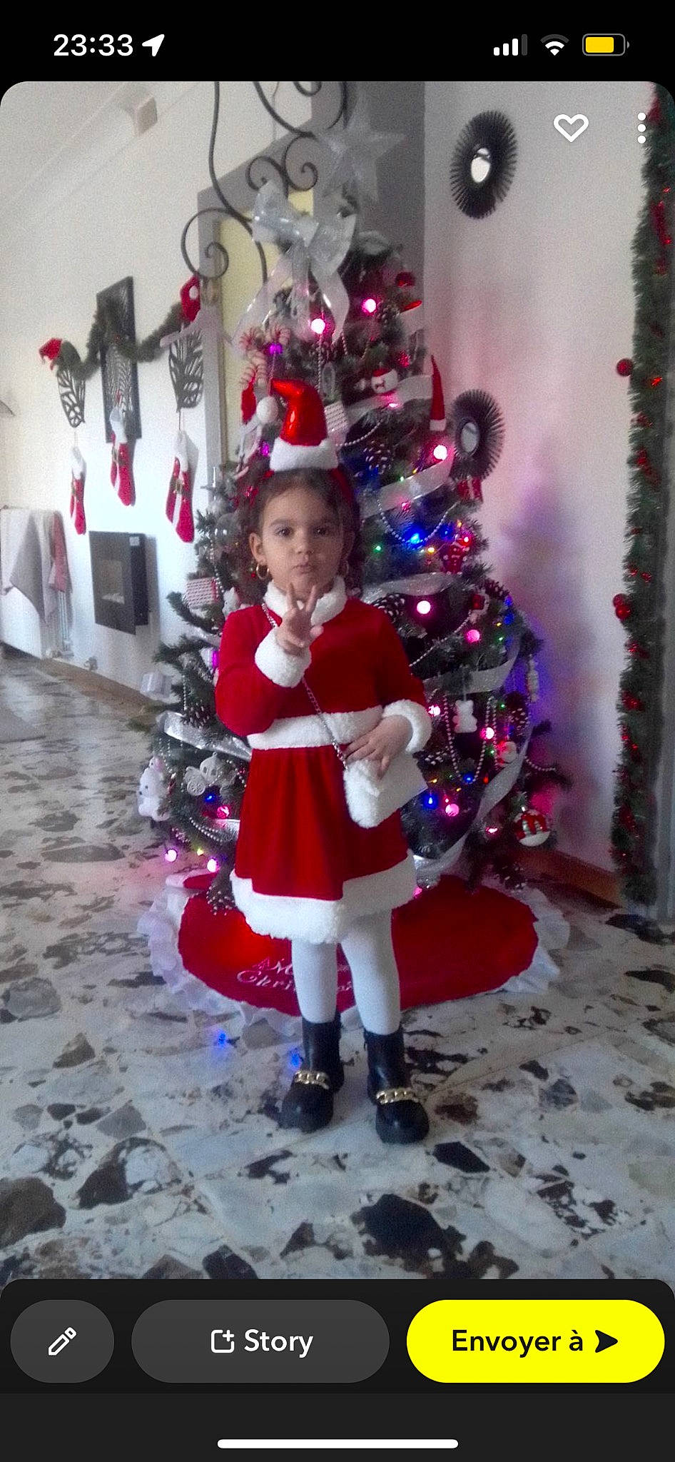 Shelsy participe au concours pour gagner de l'argent avec cette photo : boot, christmas, christmas_decoration, christmas_eve, christmas_ornament, christmas_tree, conifer, costume_hat, event, evergreen, fun, fur, hat, holiday, holiday_ornament, ornament, person, purple, santa_claus, tree