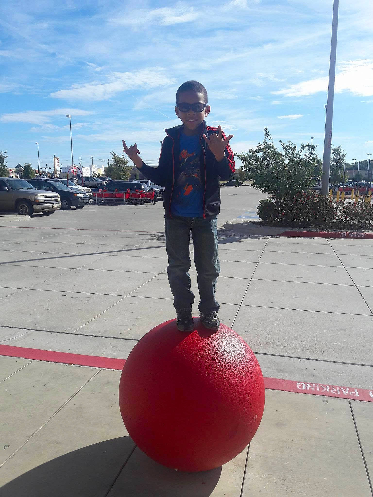 Jeremiah is registered to the contest to win money with this photo: ball, games, joint, joy, person, vacation