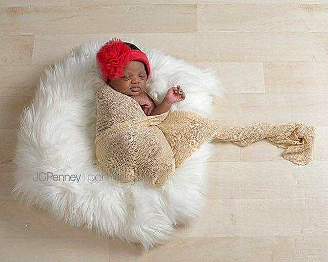 Kaci is registered to the contest to win money with this photo: beige, cap, child, costume, ear, fur, fur_clothing, headgear, natural_material, outerwear, person, textile, ushanka, wool