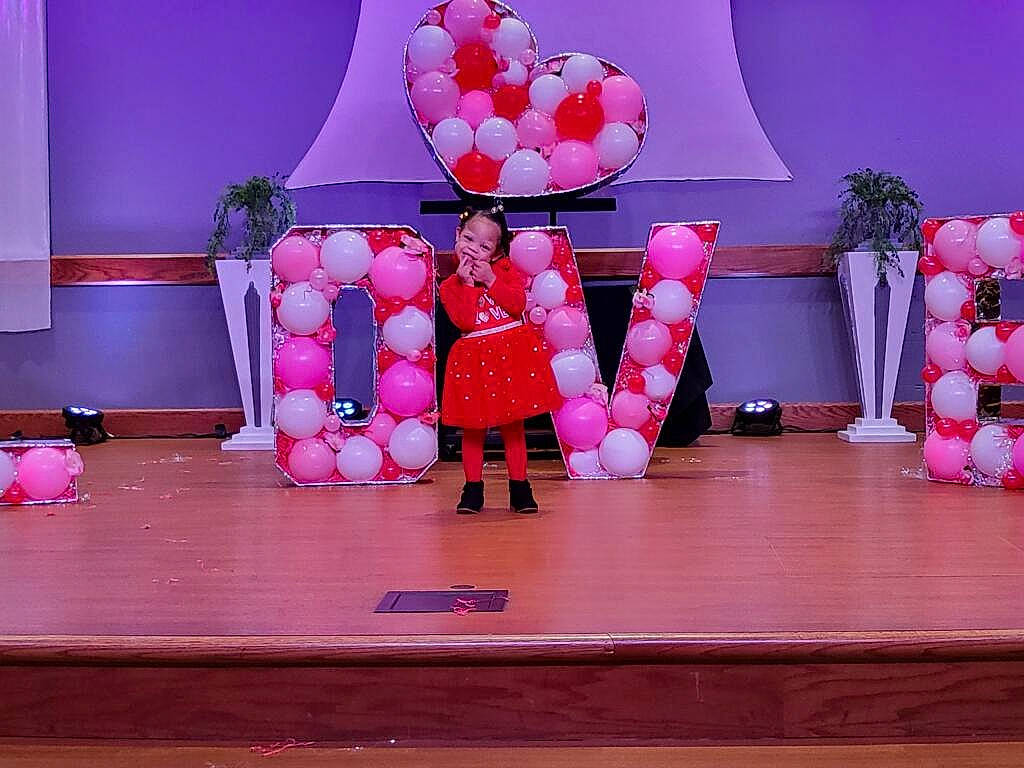 Reina joined the competition — help win amazing prizes! balloon, choreography, decoration, entertainment, event, flooring, fun, happy, leisure, magenta, party, party_supply, peach, performance, performing_arts, person, pink, plant, room, sweetness