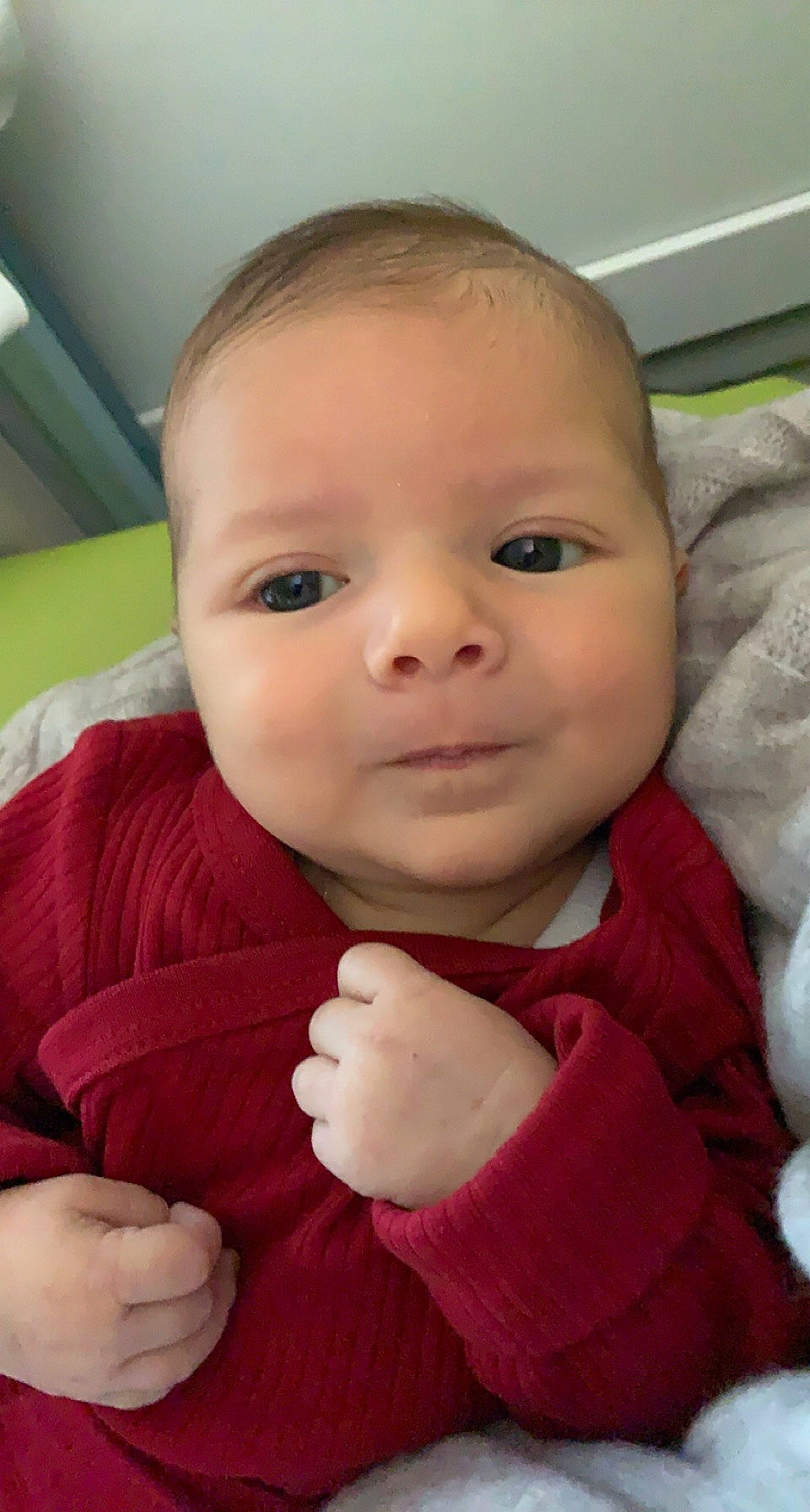 Elena a rejoint le concours — aidez-le/la à gagner de superbes lots ! baby, baby_toddler_clothing, cheek, child, chin, comfort, ear, eyebrow, eyelash, finger, gesture, happy, iris, lip, mouth, nose, person, skin, sleeve, thumb