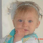 Marie a rejoint le concours — aidez-le/la à gagner de superbes lots !