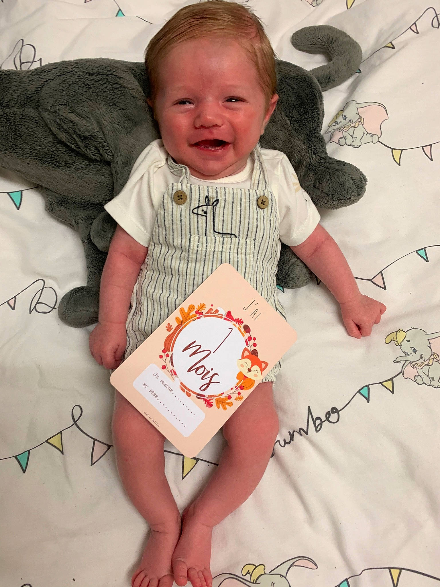 Liham a rejoint le concours — aidez-le/la à gagner de superbes lots ! baby, baby_products, baby_toddler_clothing, child, drawing, hand, happy, illustration, pattern, person, play, product, t_shirt, toddler