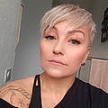 Veronique D.
