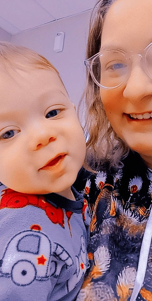 Matthew is registered to the contest to win money with this photo: cheek, chin, ear, eye, eyebrow, eyelash, face, facial_expression, glasses, hairstyle, head, lip, mouth, neck, nose, organ, outerwear, person, product, skin