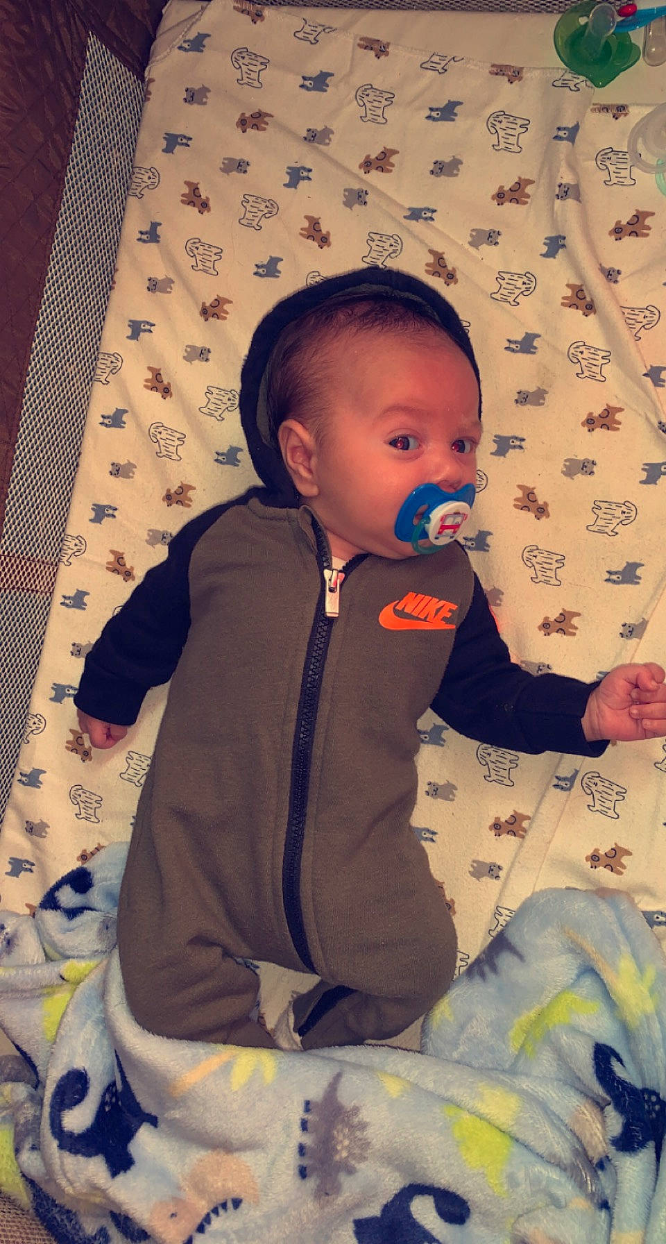 Maurice is registered to the contest to win money with this photo: baby, baby_toddler_clothing, cheek, comfort, cool, eye, face, facial_expression, fun, hair, happy, human_body, jacket, nose, outerwear, person, skin, sleeve, suit, t_shirt