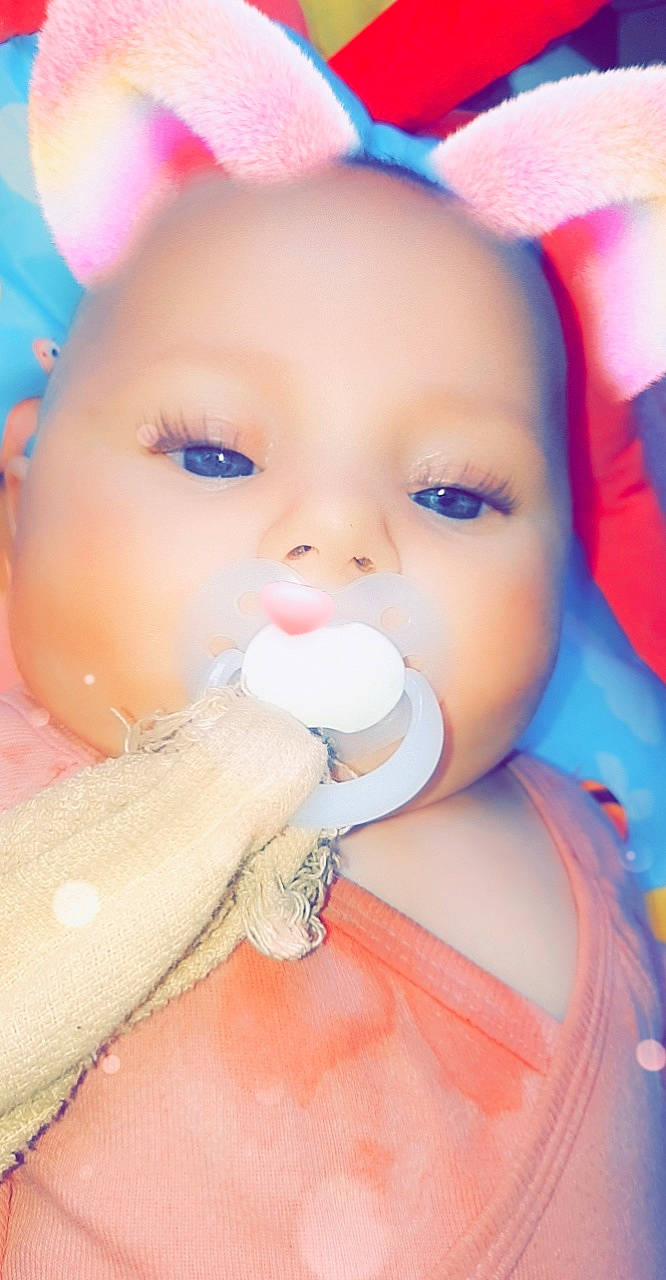 Shanone participe au concours pour gagner de l'argent avec cette photo : baby, baby_products, cheek, child, eye, face, lip, mouth, nose, person, pink, skin, toddler