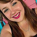Shayna H.