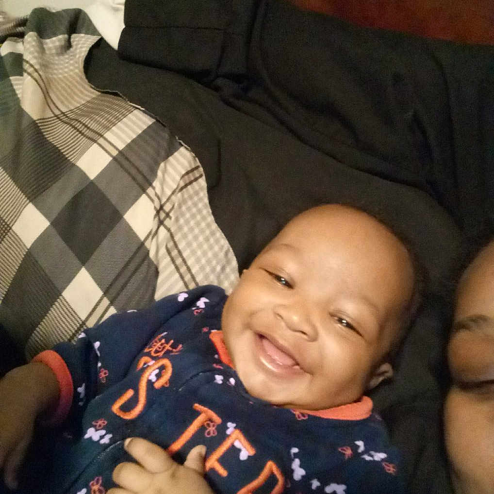Sa'Niya is registered to the contest to win money with this photo: abdomen, arm, black_hair, cheek, child, cool, day, ear, finger, forehead, fun, head, infant, joy, mouth, person, product, selfie, skin, toddler