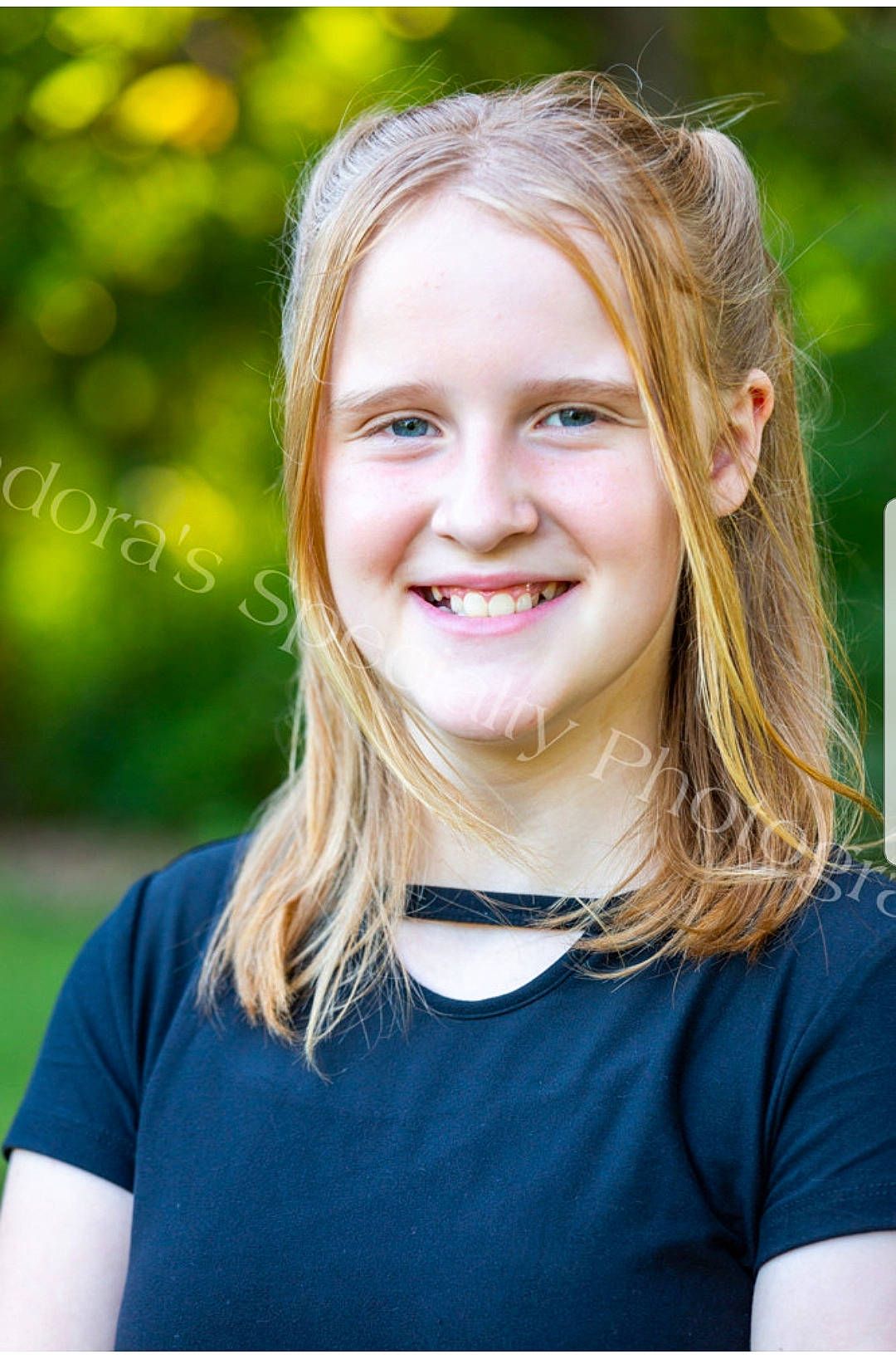 Emma is registered to the contest to win money with this photo: beauty, blond, brown_hair, child, child_model, chin, face, facial_expression, fun, hair, hairstyle, happy, head, joy, laugh, long_hair, person, photography, portrait, portrait_photography