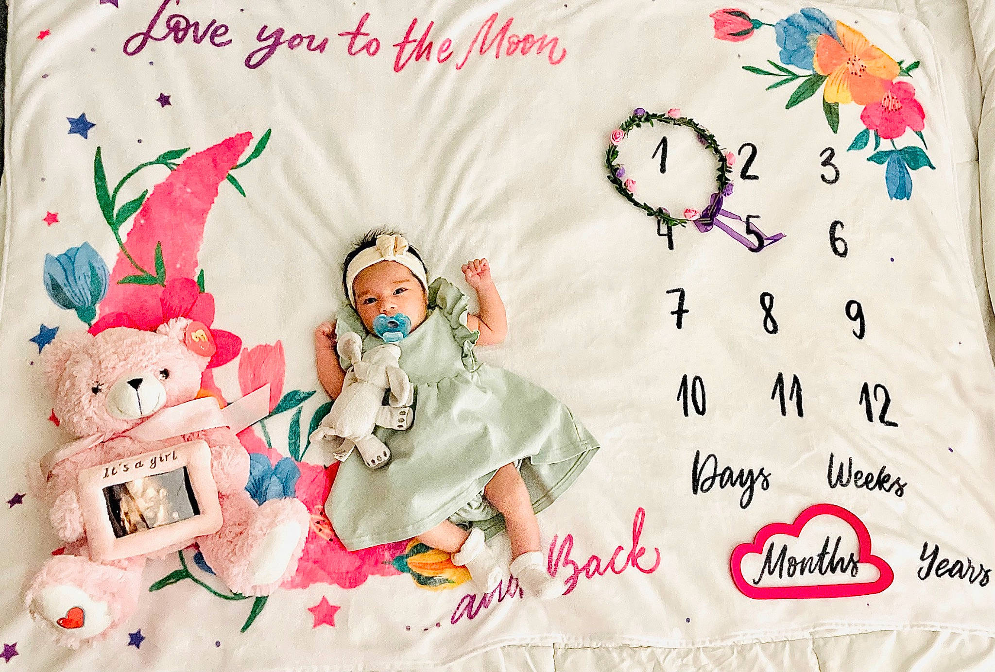 Avery is registered to the contest to win money with this photo: art, carmine, christmas_eve, event, fictional_character, font, graphics, greeting, greeting_card, happy, holiday, illustration, linens, ornament, pattern, person, pink, rectangle, santa_claus, sleeve