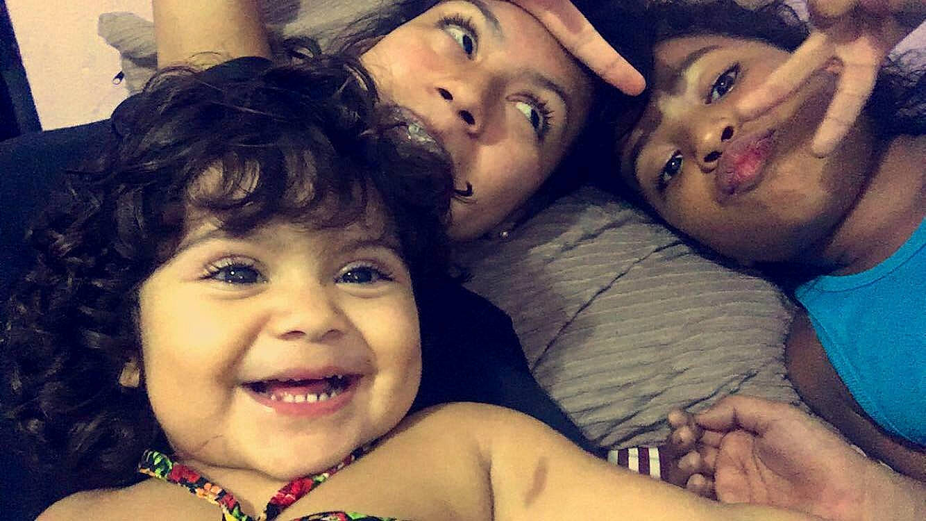 Ketlyne a rejoint le concours — aidez-le/la à gagner de superbes lots ! beauty, cheek, child, eye, eyebrow, face, facial_expression, friendship, fun, happy, head, human, joy, lip, nose, people, person, photography, selfie, skin