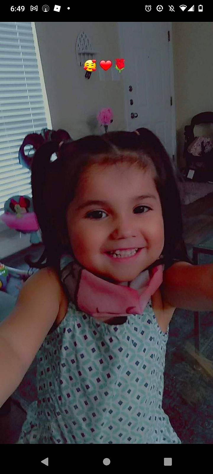 Catalina is registered to the contest to win money with this photo: cheek, chin, clothing, ear, eye, eyebrow, eyelash, face, forehead, hair, happy, head, joy, lip, neck, nose, person, skin, sleeve, smile