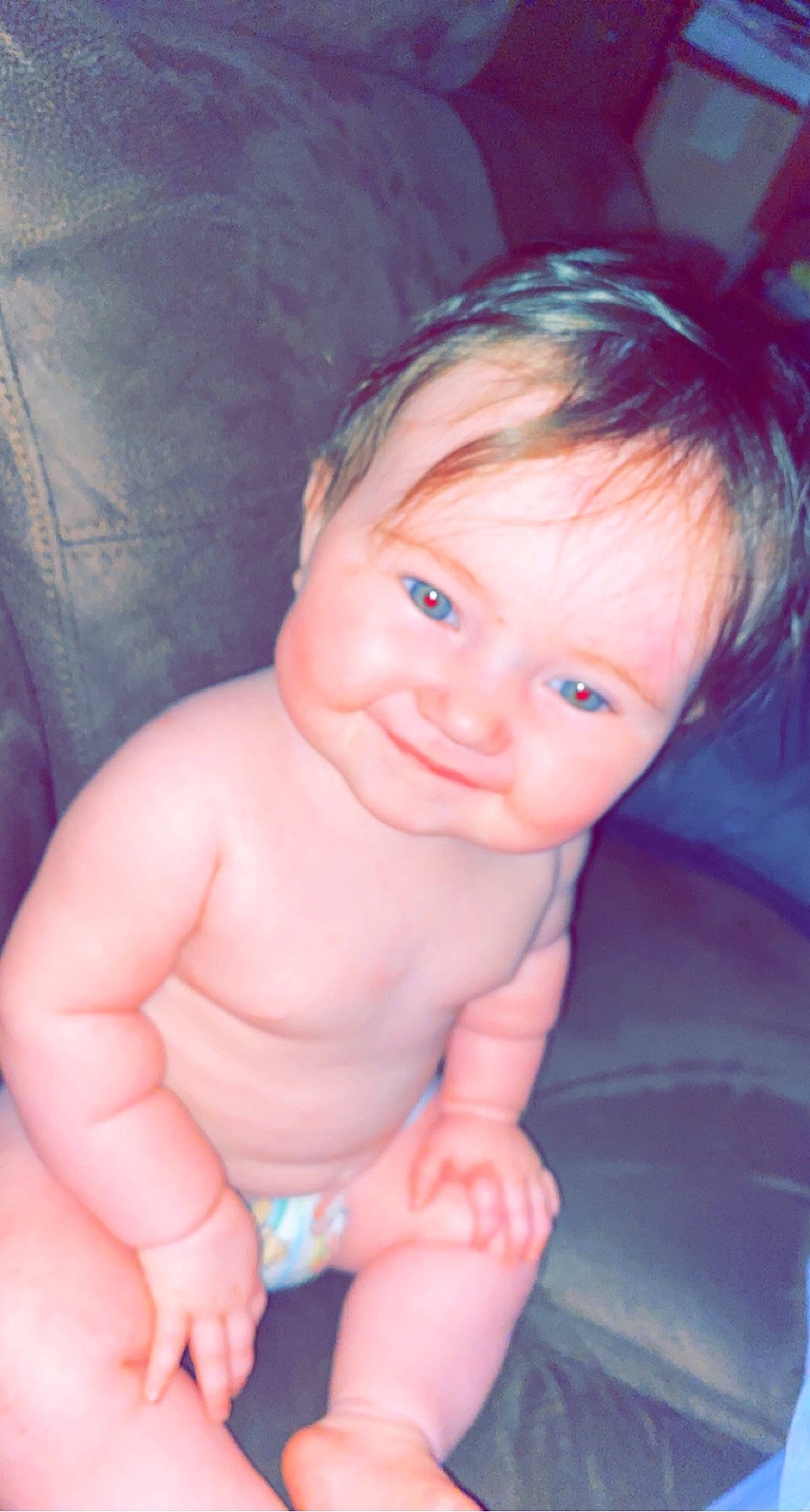 Stella is registered to the contest to win money with this photo: arm, azure, cheek, chin, eyebrow, facial_expression, flash_photography, forehead, hand, human_body, iris, jaw, lip, mouth, muscle, nose, organ, person, skin, smile