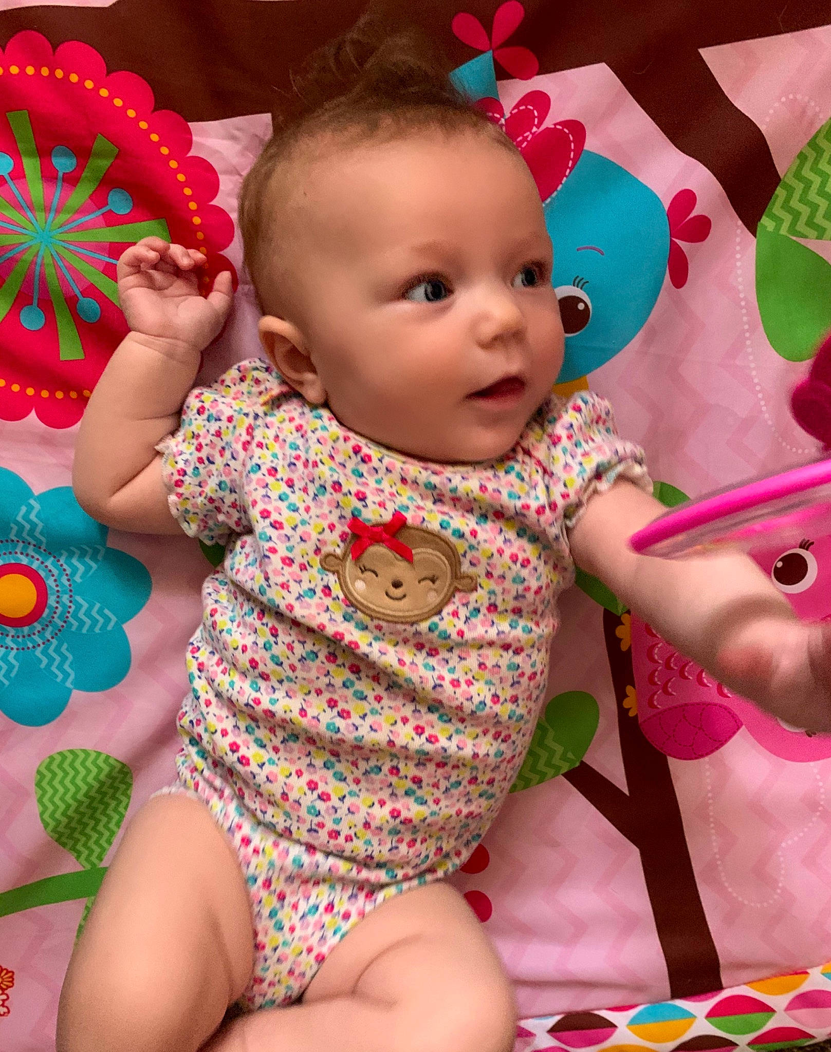 Fay is registered to the contest to win money with this photo: baby, baby_products, baby_toddler_clothing, cheek, child, person, pink, play, product, skin, textile, toddler, toy