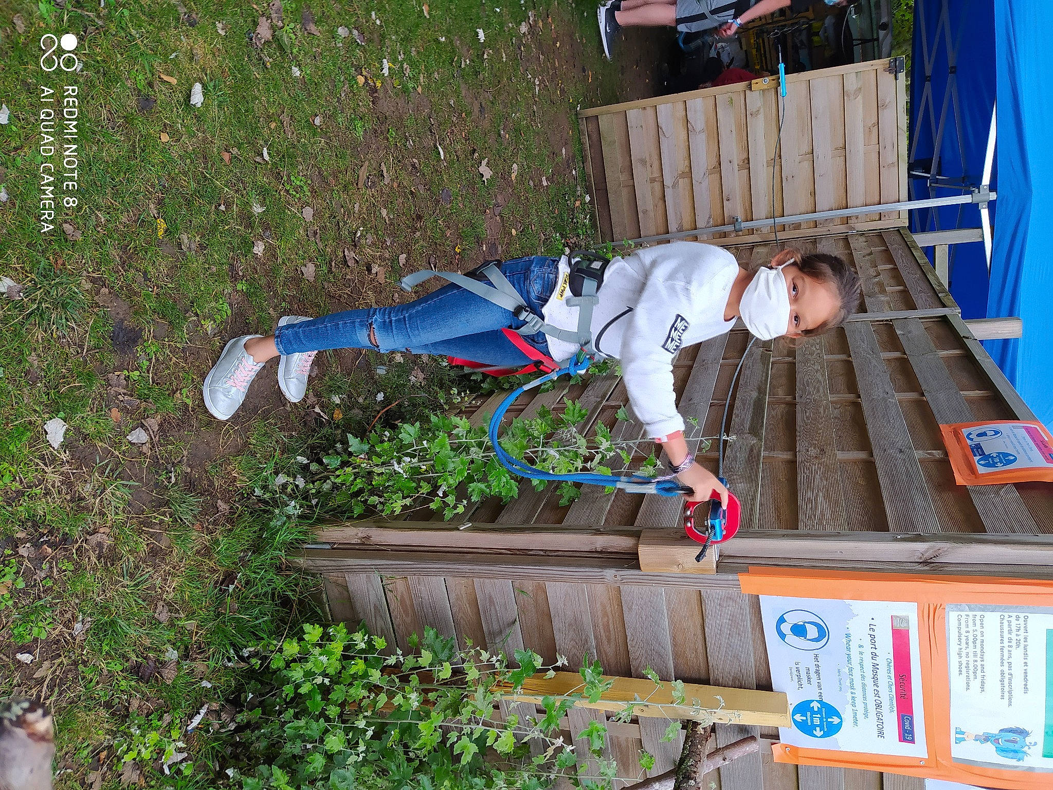 Inès a rejoint le concours — aidez-le/la à gagner de superbes lots ! person