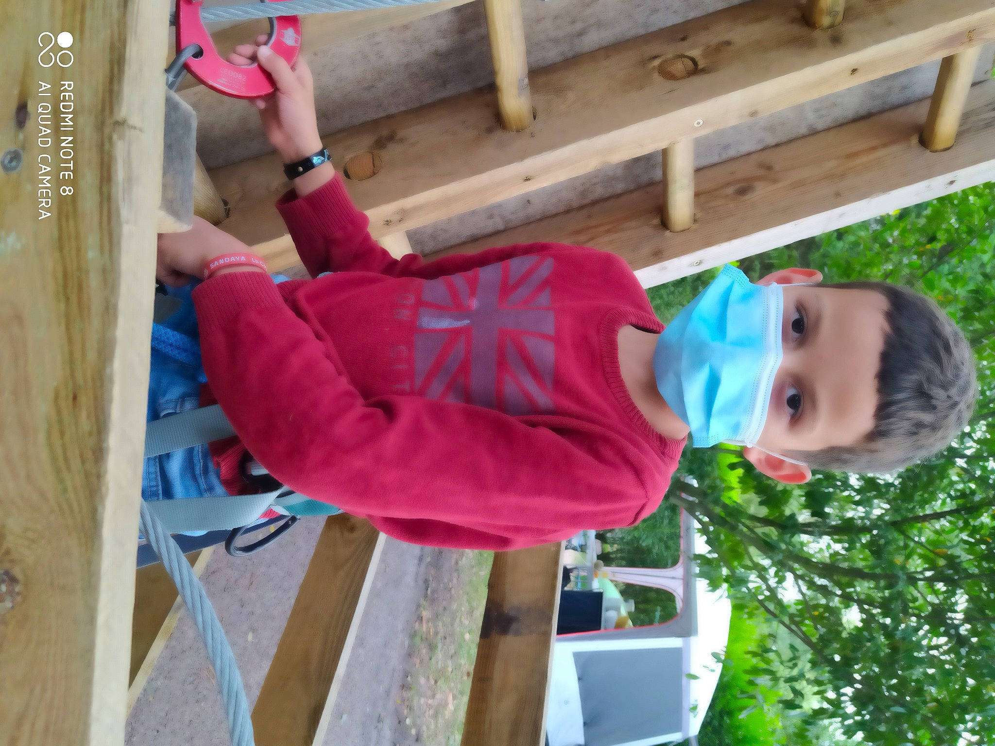 Kylian a rejoint le concours — aidez-le/la à gagner de superbes lots ! leisure, person