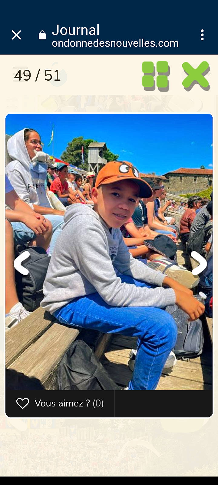 Rhailey a rejoint le concours — aidez-le/la à gagner de superbes lots ! adaptation, bag, baseball_cap, boot, cap, event, fun, hat, headwear, human, landscape, leisure, person, photo_caption, product, recreation, shorts, sitting, t_shirt, team