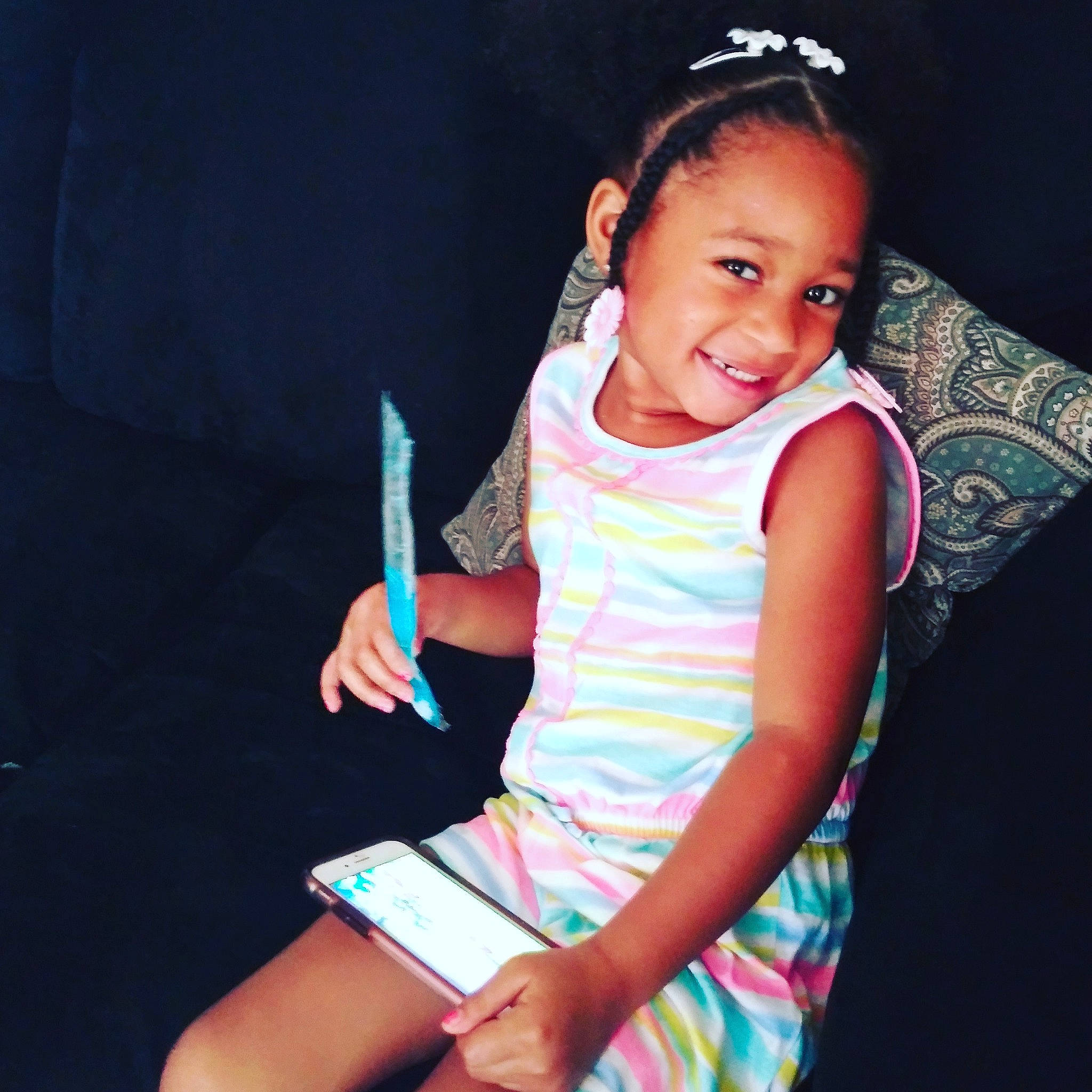 Asiyah is registered to the contest to win money with this photo: arm, baby, beauty, child, cool, ear, eye, finger, hand, happy, head, headgear, human, joy, person, pink, sitting, skin, smile, summer