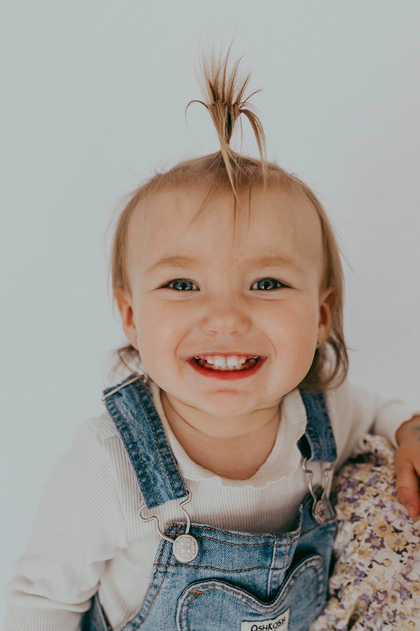 Blakelyn is registered to the contest to win money with this photo: baby, baby_toddler_clothing, cheek, child, ear, eye, eyebrow, eyelash, face, fashion_accessory, happy, headband, headpiece, iris, joy, outerwear, pattern, person, skin, sleeve