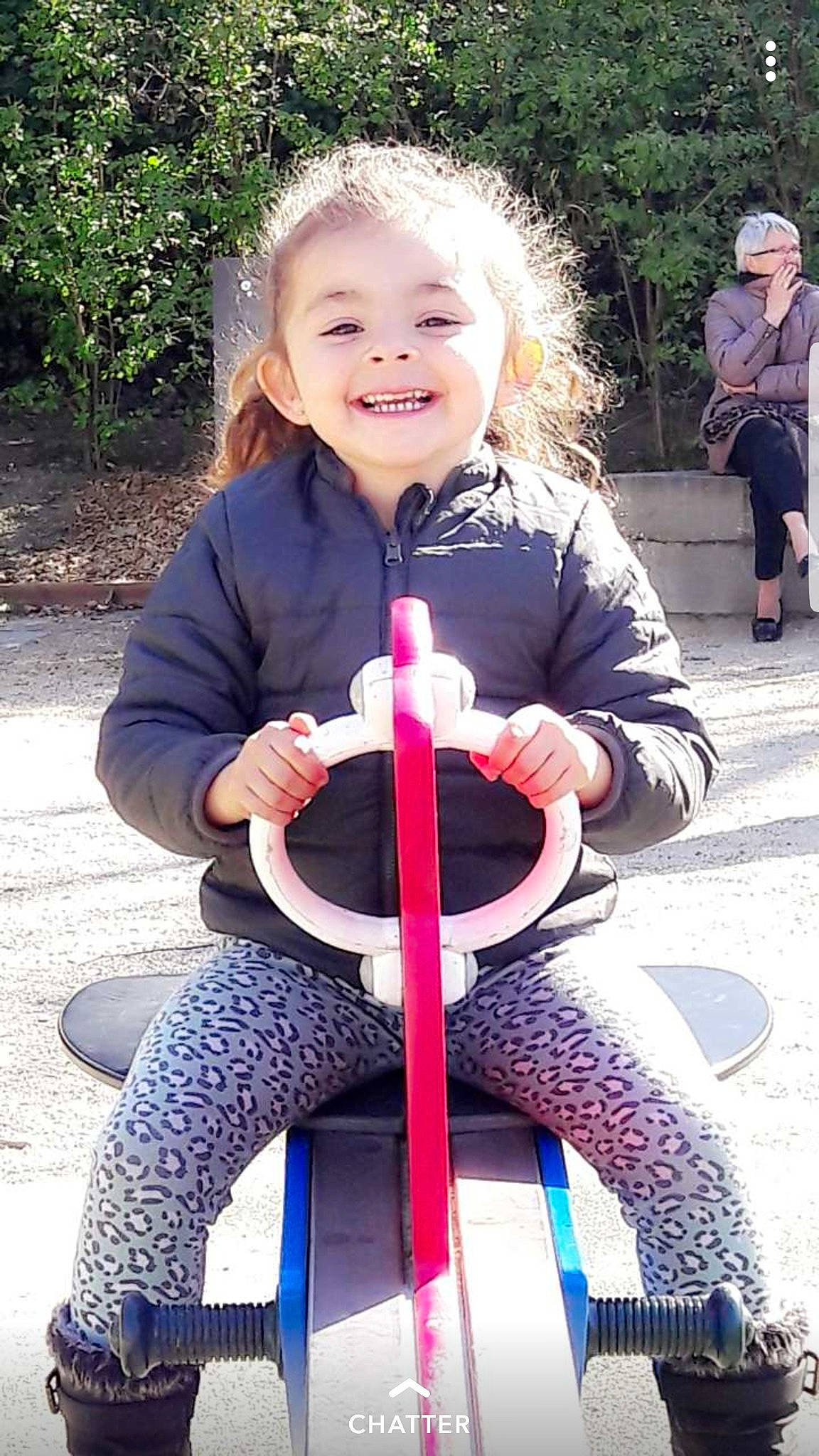 Djulia participe au concours pour gagner de l'argent avec cette photo : child, joy, person, play, product, toddler