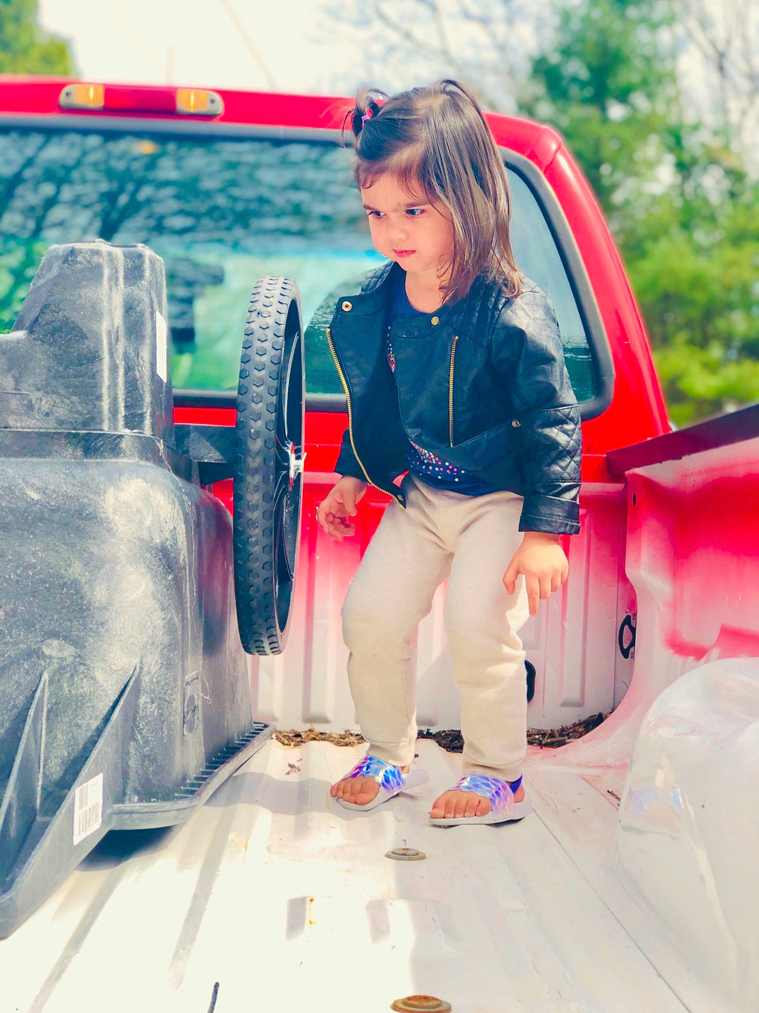 Kaitlynn is registered to the contest to win money with this photo: bumper, car, child, child_model, cool, denim, family_car, fun, jeans, leisure, long_hair, person, pink, play, playground, recreation, smile, summer, toddler, vacation