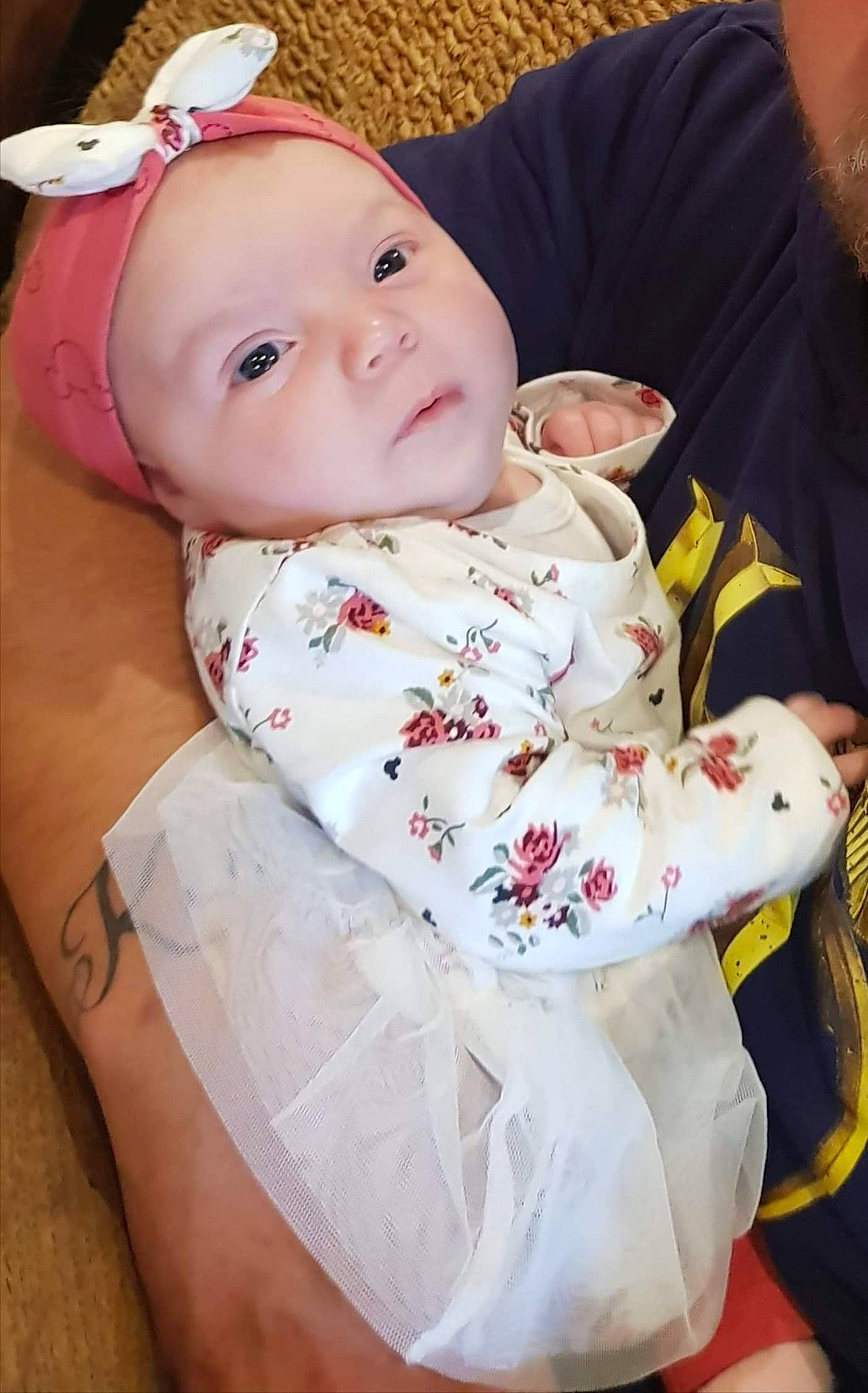 Anaya a rejoint le concours — aidez-le/la à gagner de superbes lots ! baby, cheek, child, person, toddler