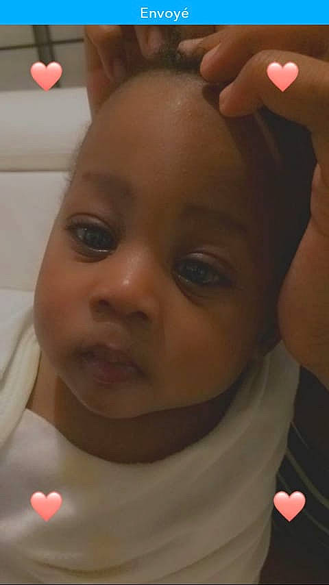 Shelah participe au concours pour gagner de l'argent avec cette photo : cheek, chin, ear, eyebrow, eyelash, finger, forehead, gesture, hairstyle, happy, iris, jaw, lip, mouth, muscle, neck, nose, person, skin, toddler