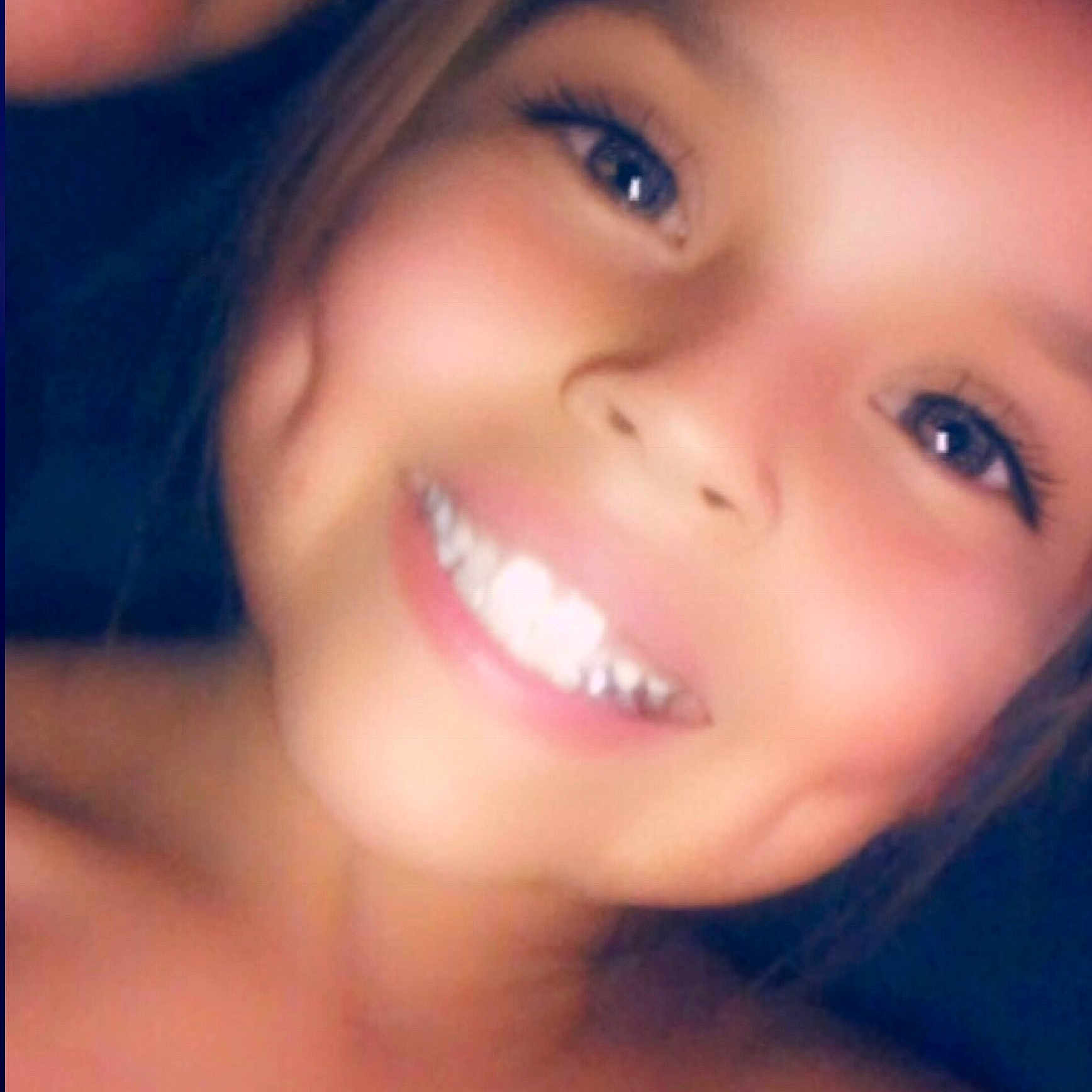 Abi is registered to the contest to win money with this photo: beauty, cheek, chin, close_up, eye, eyebrow, face, facial_expression, forehead, hair, head, jaw, lip, mouth, nose, organ, selfie, skin, smile, tooth