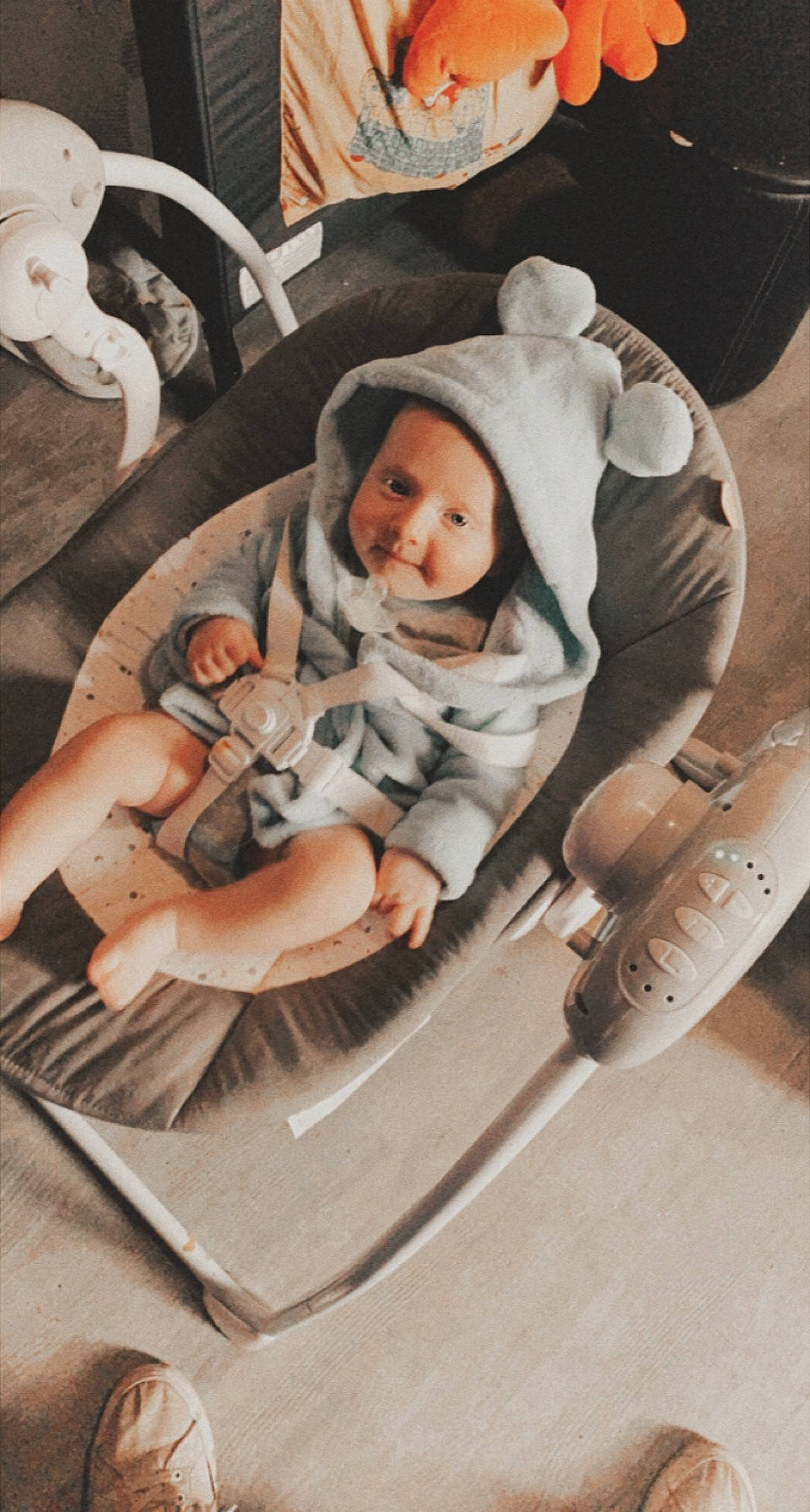 Manéo a rejoint le concours — aidez-le/la à gagner de superbes lots ! baby, baby_products, baby_toddler_clothing, child, person, toddler