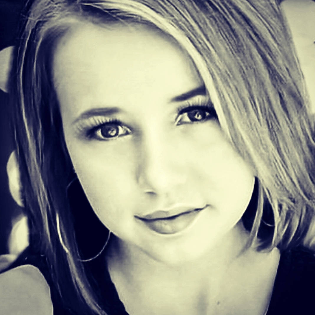 Alex is registered to the contest to win money with this photo: beauty, blond, cheek, chin, cool, eye, eyebrow, eyelash, face, facial_expression, forehead, hair, hairstyle, head, lip, nose, person, photograph, selfie, skin