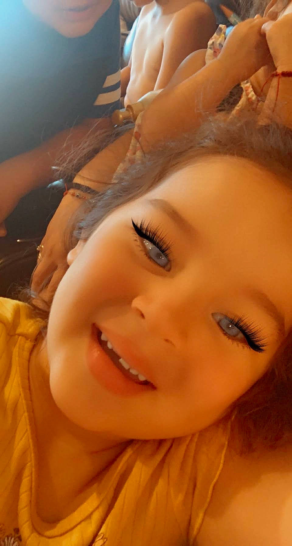 Emely is registered to the contest to win money with this photo: cheek, chin, ear, eye, eye_liner, eyebrow, eyelash, face, facial_expression, forehead, hairstyle, head, jaw, joy, lip, mouth, muscle, nose, organ, person