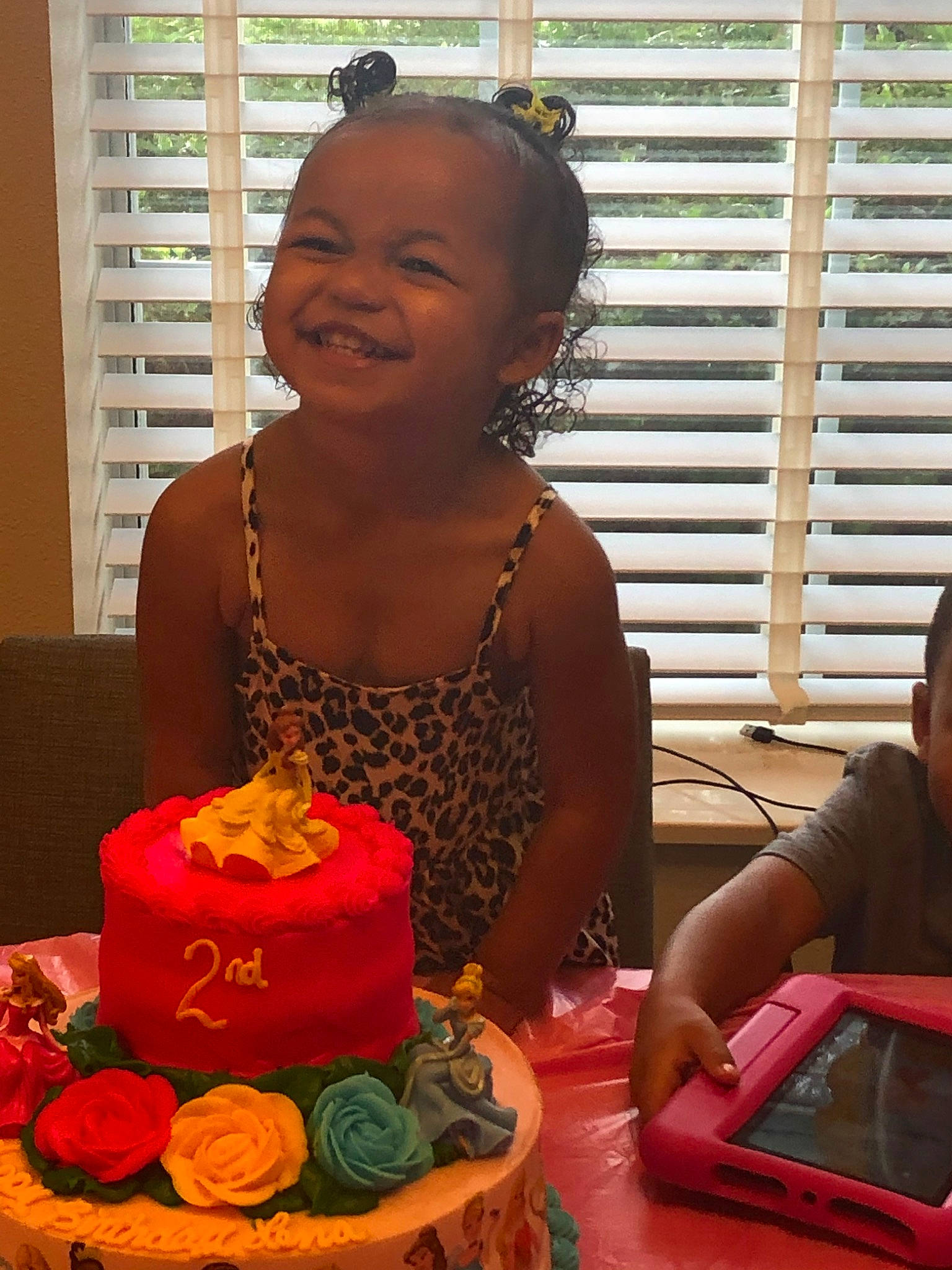 Lena is registered to the contest to win money with this photo: baked_goods, birthday, birthday_cake, cake, cake_decorating, dessert, fondant, food, icing, joy, person, sugar_paste, sweetness