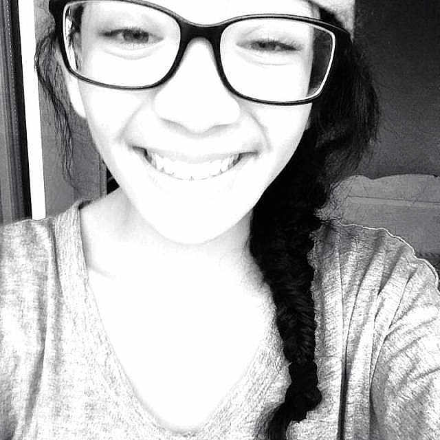 Nessrine participe au concours pour gagner de l'argent avec cette photo :