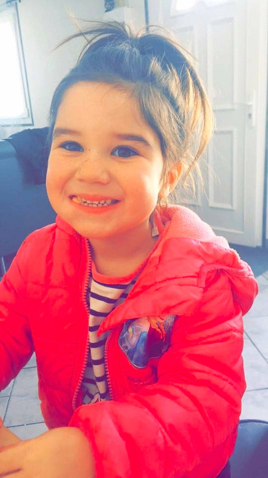 Cassidy participe au concours pour gagner de l'argent avec cette photo :