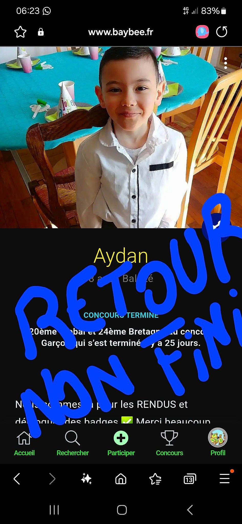 Enzo a rejoint le concours — aidez-le/la à gagner de superbes lots ! advertising, brand, chair, electric_blue, event, font, formal_wear, graphics, happy, joy, logo, people, person, photo_caption, sleeve, smile, t_shirt, tie, uniform