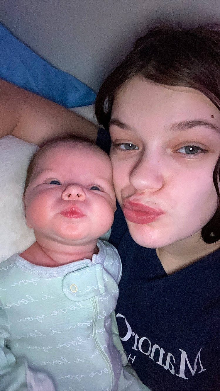 Rosalynn is registered to the contest to win money with this photo: azure, cheek, chin, eye, eyebrow, eyelash, face, forehead, gesture, hair, hairstyle, happy, head, iris, lip, mammal, mouth, neck, nose, person