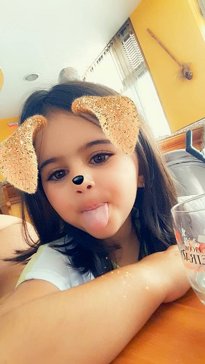 Tatiana participe au concours pour gagner de l'argent avec cette photo : beauty, cap, cheek, child, ear, eye, eyebrow, face, fashion_accessory, forehead, head, headgear, lip, neck, nose, person, photography, selfie, skin, smile