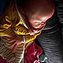 Leon a rejoint le concours — aidez-le/la à gagner de superbes lots ! baby, blanket, bottle, child, couch, cozy, face, hand, home, indoor, infant, pajamas, person, portrait, relaxation, resting, sleeping, soft_light, striped_clothing, yellow_clothing