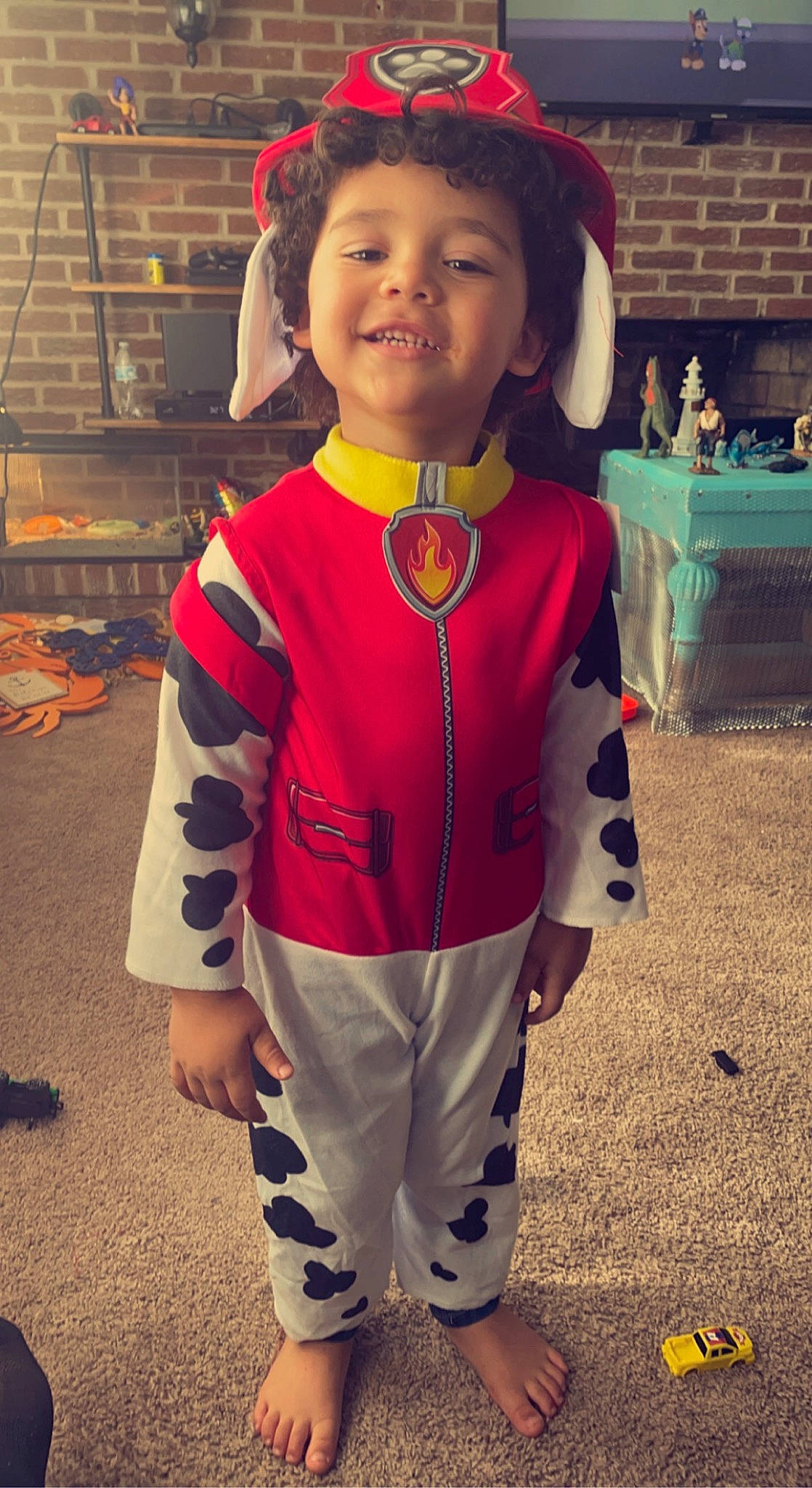 Keenan is registered to the contest to win money with this photo: baby_toddler_clothing, child, cool, costume, event, face, fashion_accessory, fashion_design, flooring, formal_wear, fun, happy, holiday, joy, person, shoe, sleeve, smile, standing, toddler