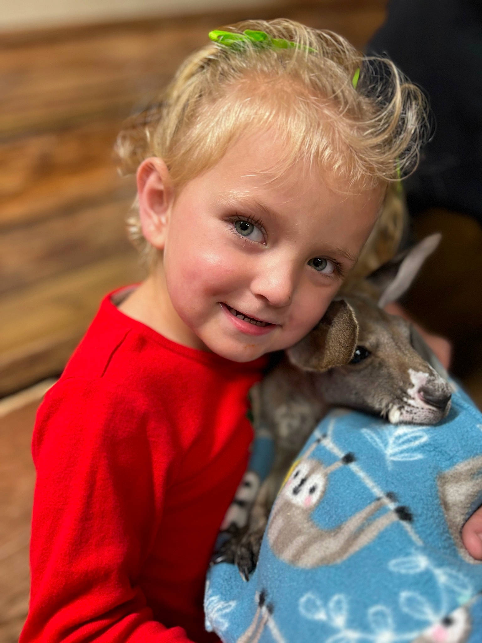 Tatum is registered to the contest to win money with this photo: arm, baby_toddler_clothing, blond, brown_hair, cheek, child, eye, fun, green, hair, happy, head, iris, joy, nose, person, skin, sleeve, smile, standing