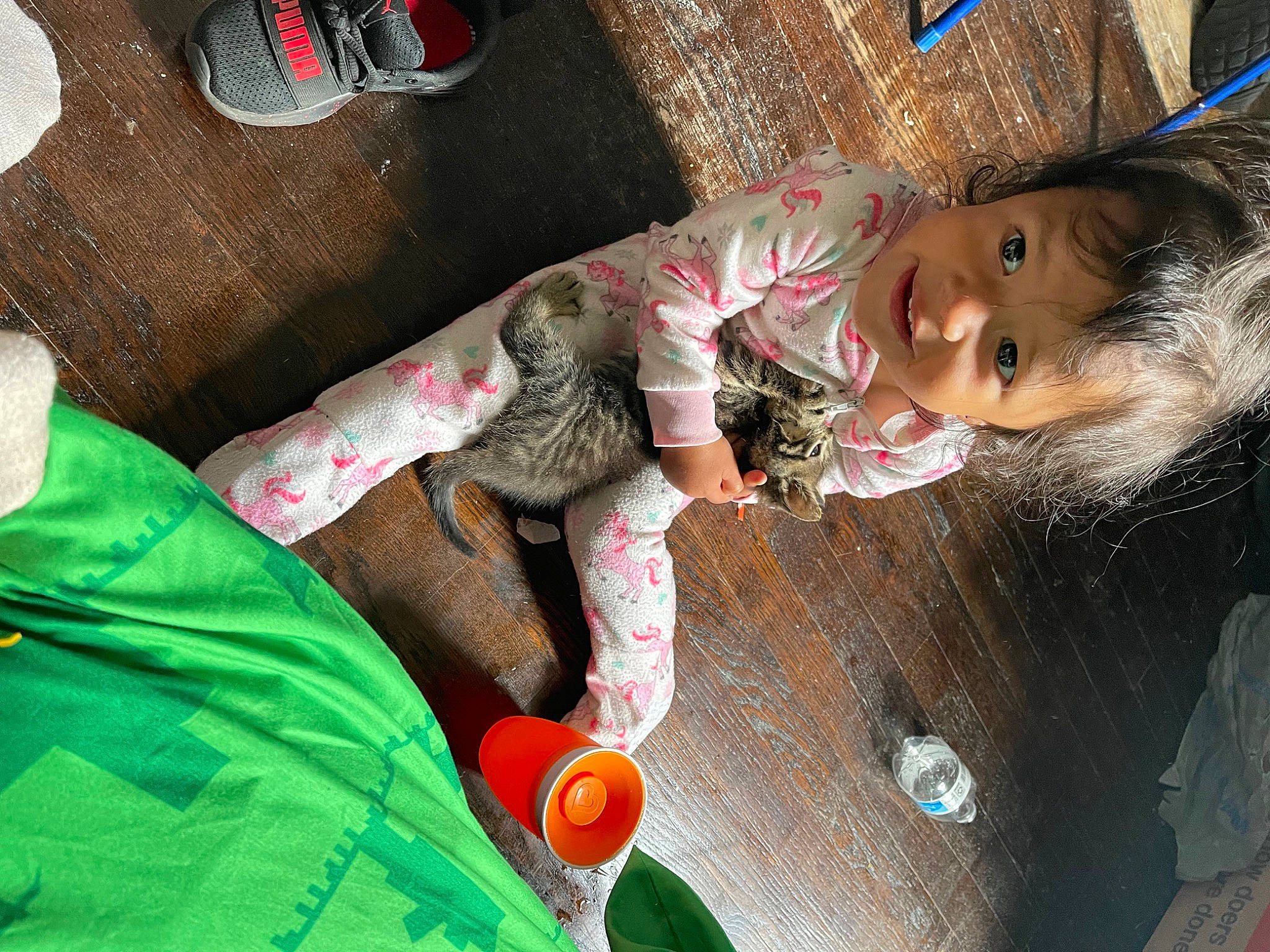 Geraldine is registered to the contest to win money with this photo: baby, baby_products, baby_toys, bag, balloon, child, doll, flooring, fun, hat, linens, luggage_and_bags, pattern, person, play, room, smile, stuffed_toy, sun_hat, toddler