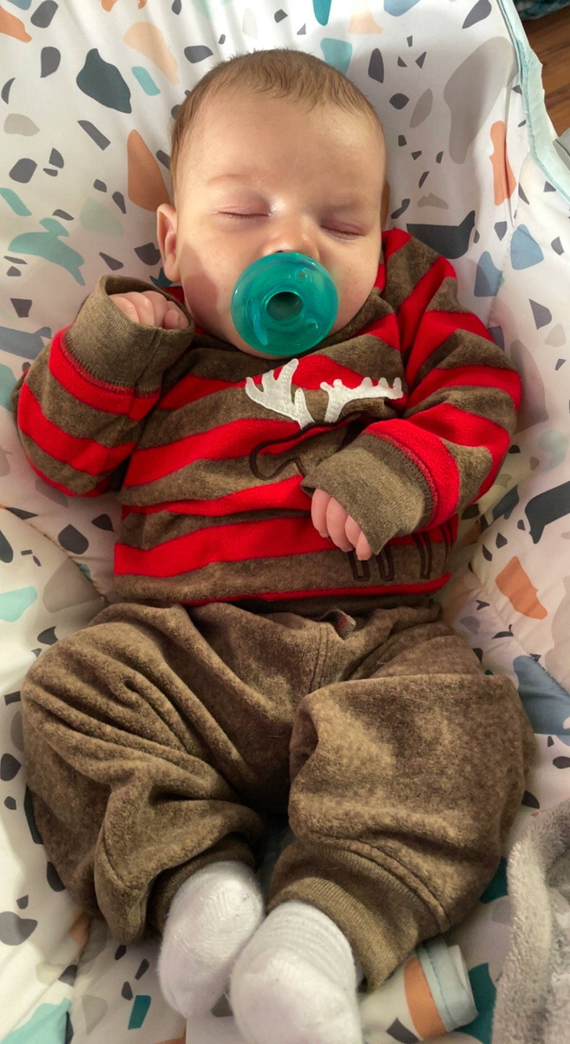 Tatum is registered to the contest to win money with this photo: baby, baby_toddler_clothing, cheek, chin, comfort, eye, green, happy, head, human, iris, mouth, nose, person, photograph, red, skin, sleeve, textile, toddler