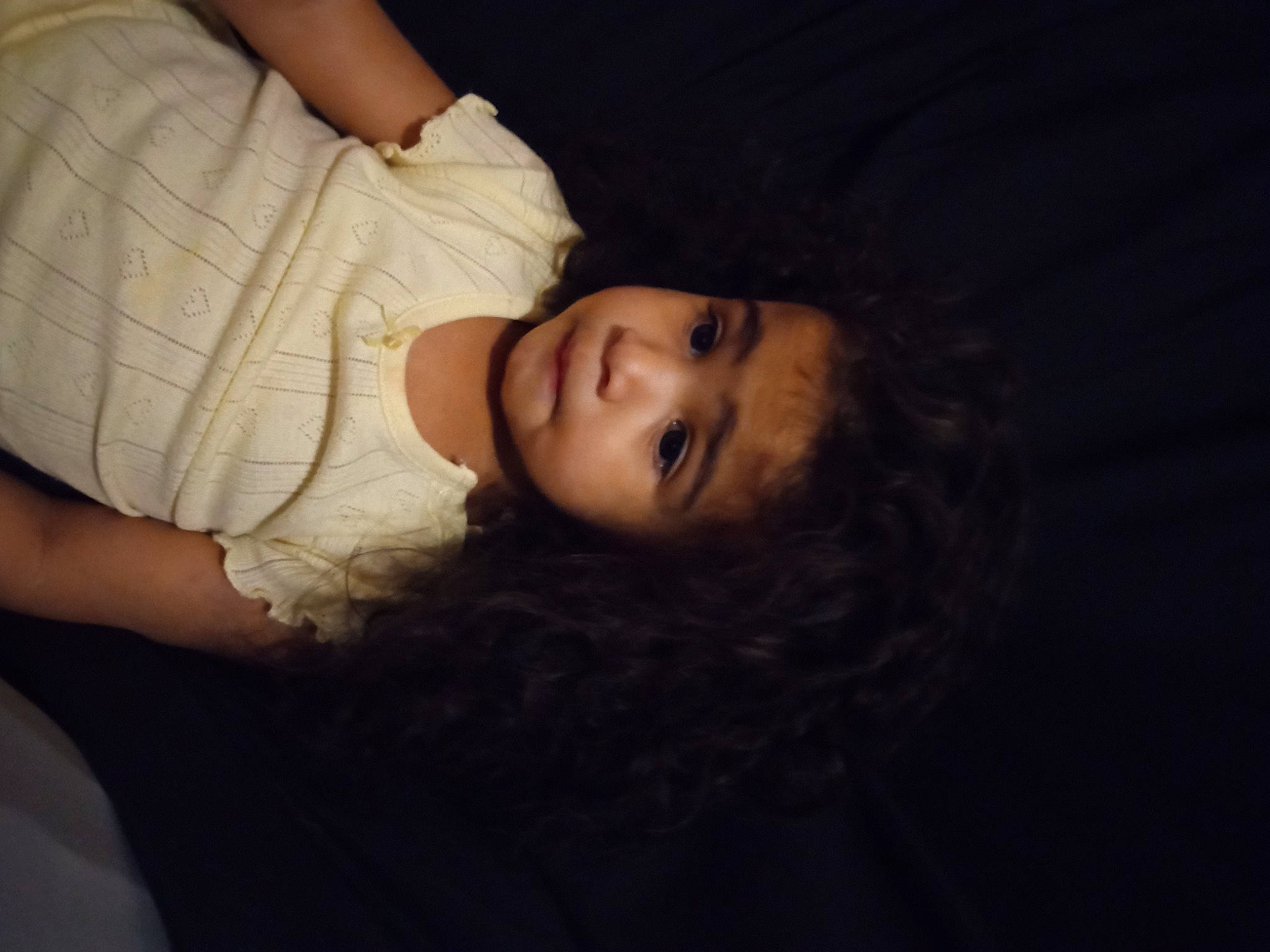 Izabela is registered to the contest to win money with this photo: abdomen, black_hair, chest, comfort, couch, darkness, elbow, eyebrow, eyelash, flash_photography, flesh, fun, fur, human_body, human_leg, lip, neck, nose, person, portrait