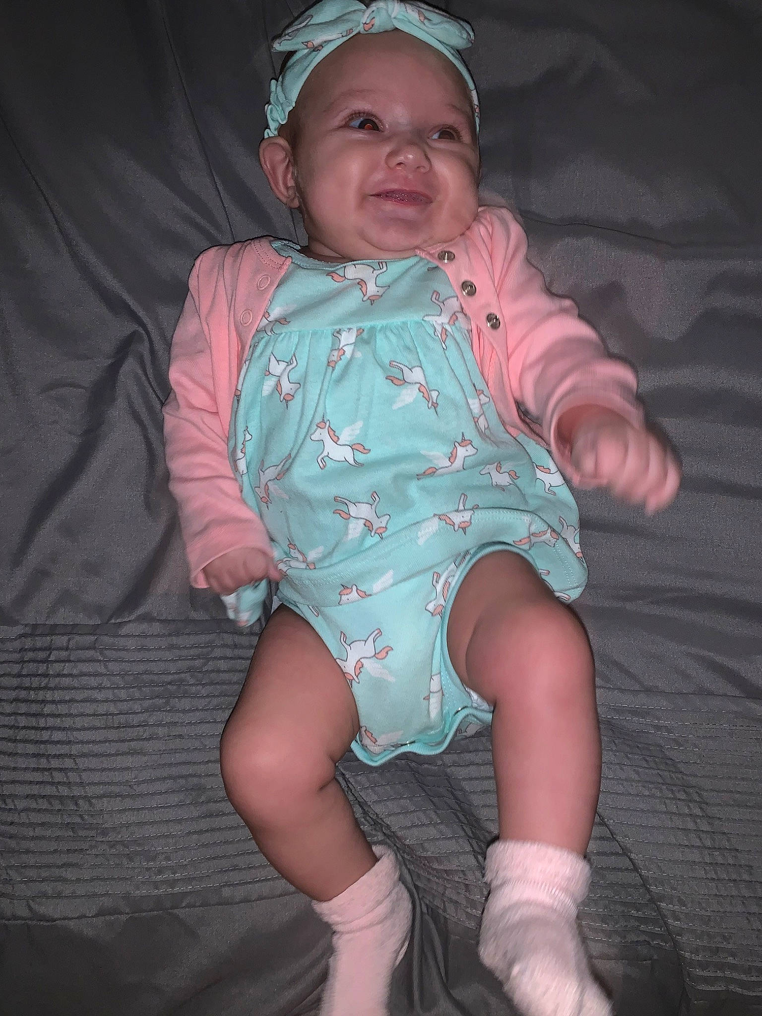 Kalanii is registered to the contest to win money with this photo: arm, baby, child, person, sitting, smile, toddler