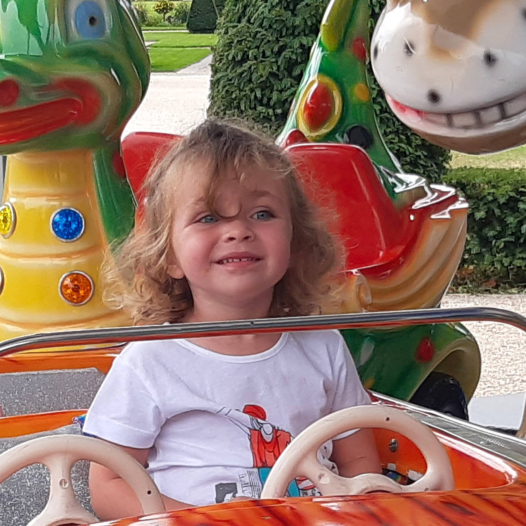 Evaëlle a rejoint le concours — aidez-le/la à gagner de superbes lots ! baby, child, fun, happy, head, joy, leisure, person, play, recreation, smile, summer, toddler, vacation