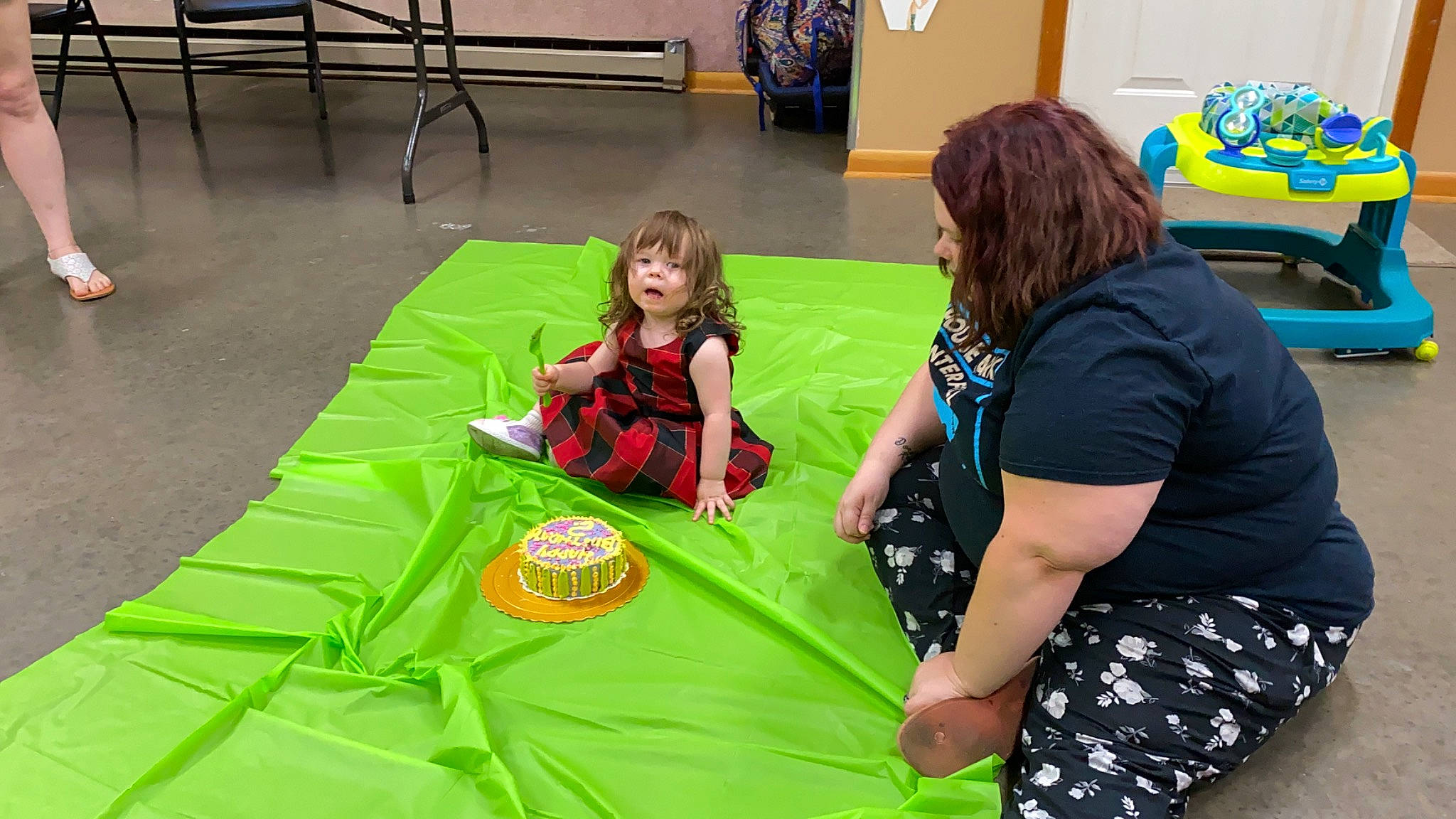 Dorothy is registered to the contest to win money with this photo: fun, green, leisure, person, play