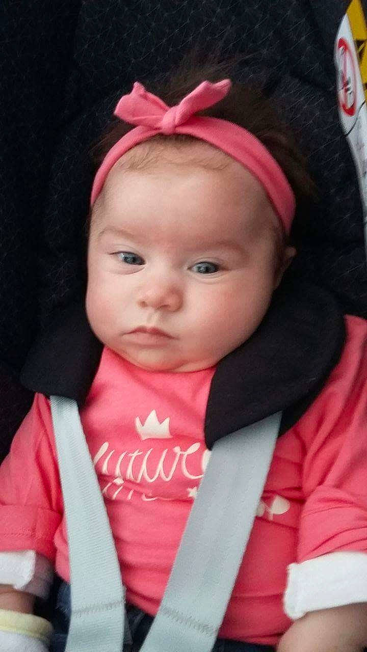 Emma a rejoint le concours — aidez-le/la à gagner de superbes lots ! child, clothing, doll, head, infant, organ, person, pink, red, skin, sweetness, toddler, toy